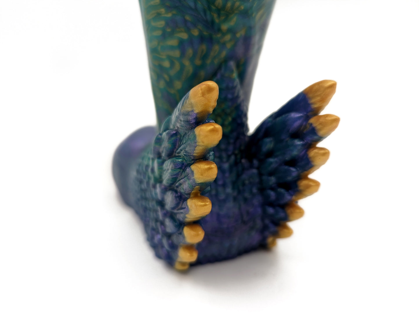 The Fascinus Winged Dildo - Large Size