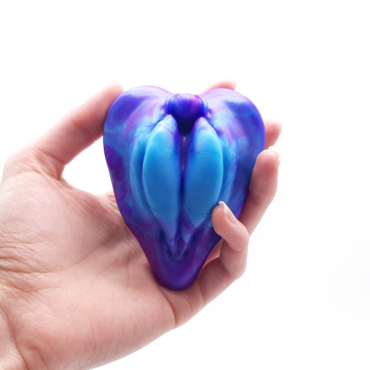 The LaBae Labia Heart Grinder