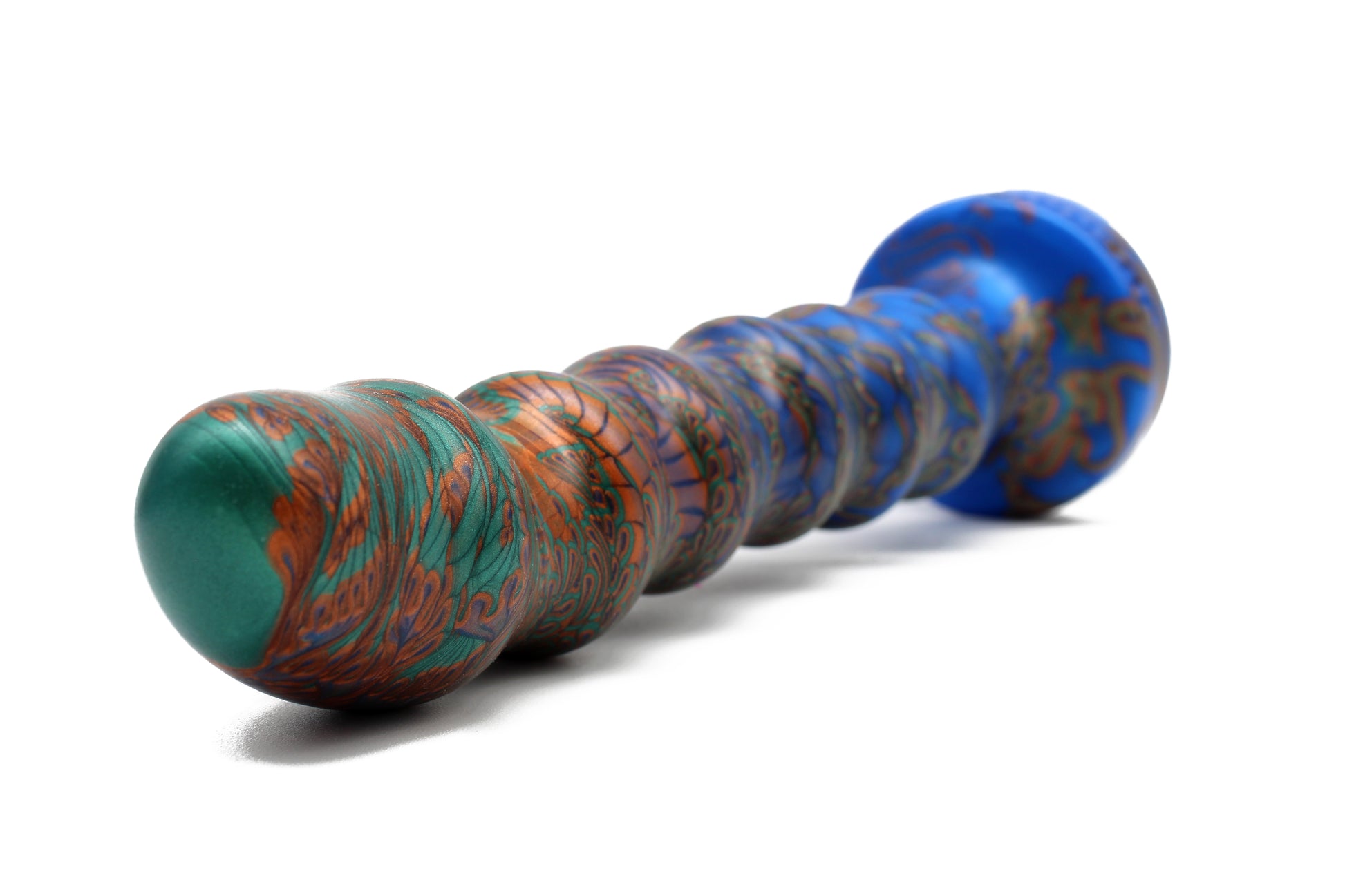 Elegantis with a base color of true blue, secondary of copper, and an accent color of emerald green