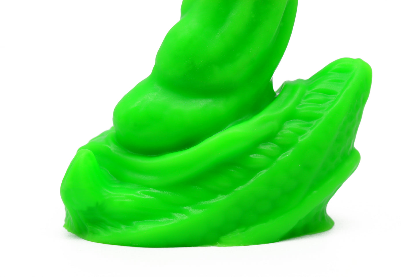 The Xenugenesis Alien Dildo