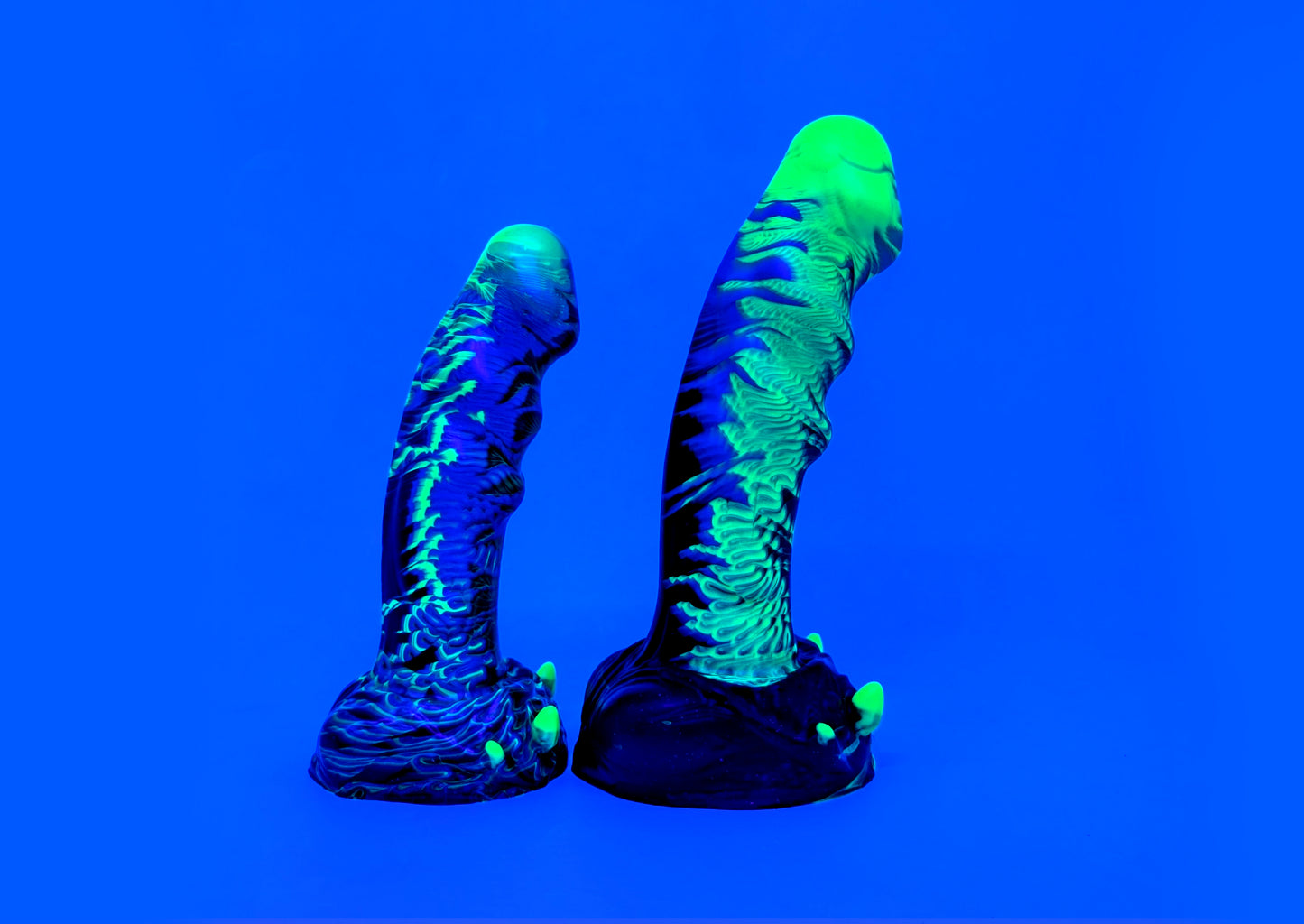 The Damn Alien G-Spot Dildo - UV Reactive - Ready-Made